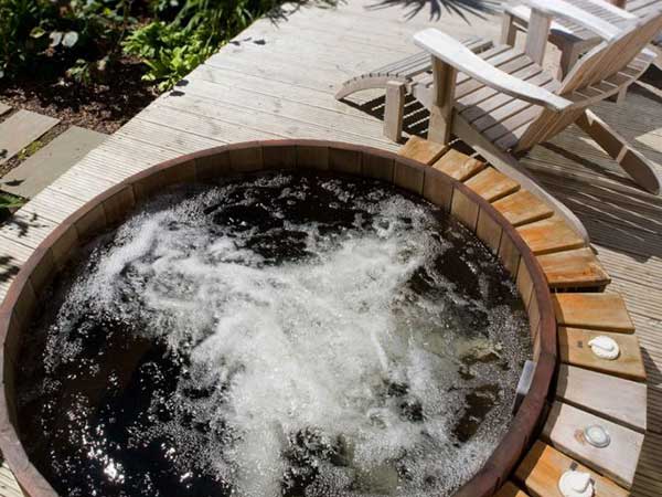 Gilpin Hotel- Garden Suite Haystacks Cedar Wood Hot Tub