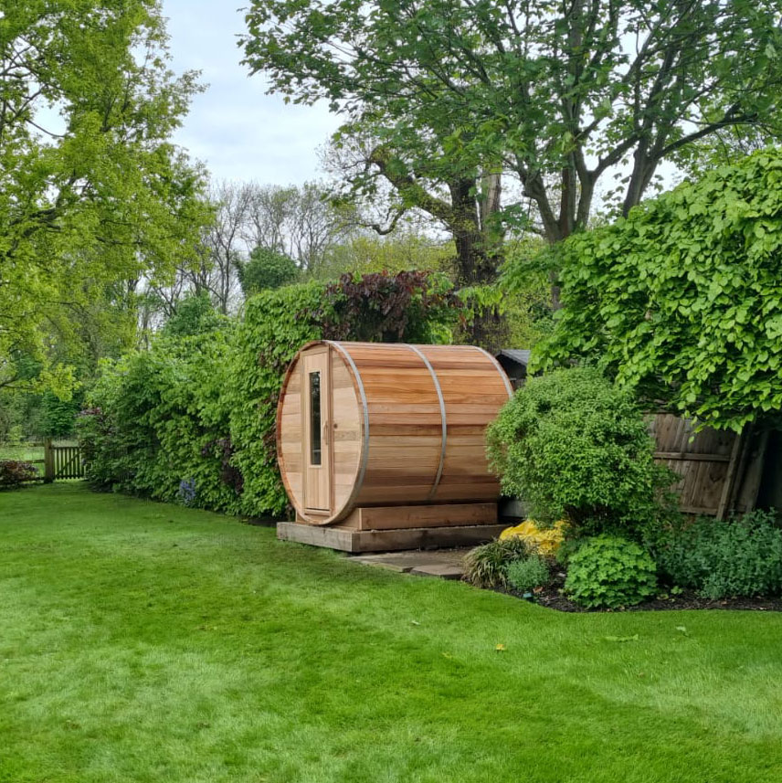 cedar wood barrel sauna