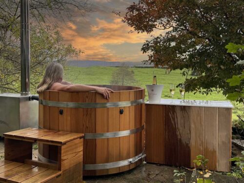 Ofuro cedar wood hot tub